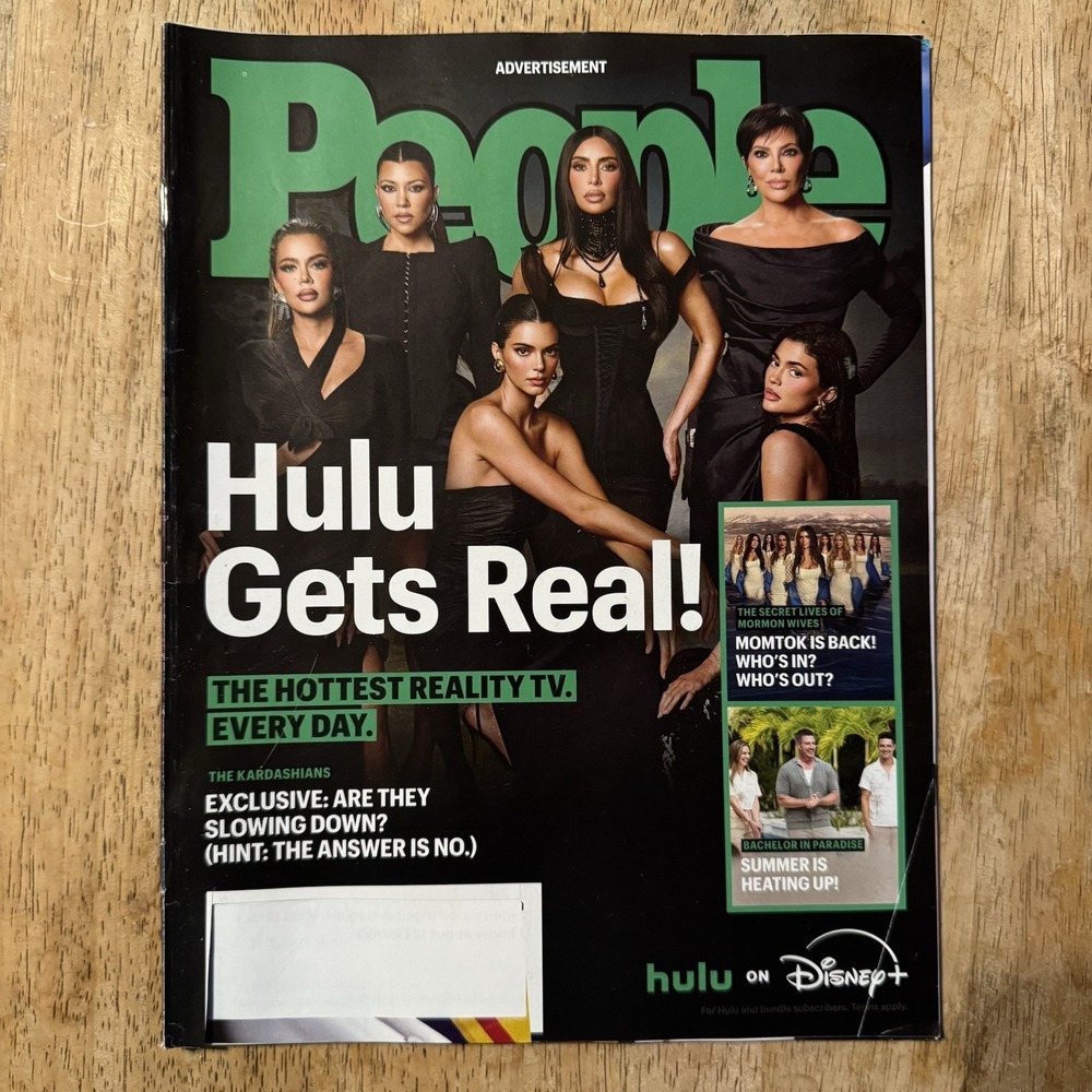 People Mag 6/30/25 Kardashians Cover Princess Kate/David Corenswet Exclusive
